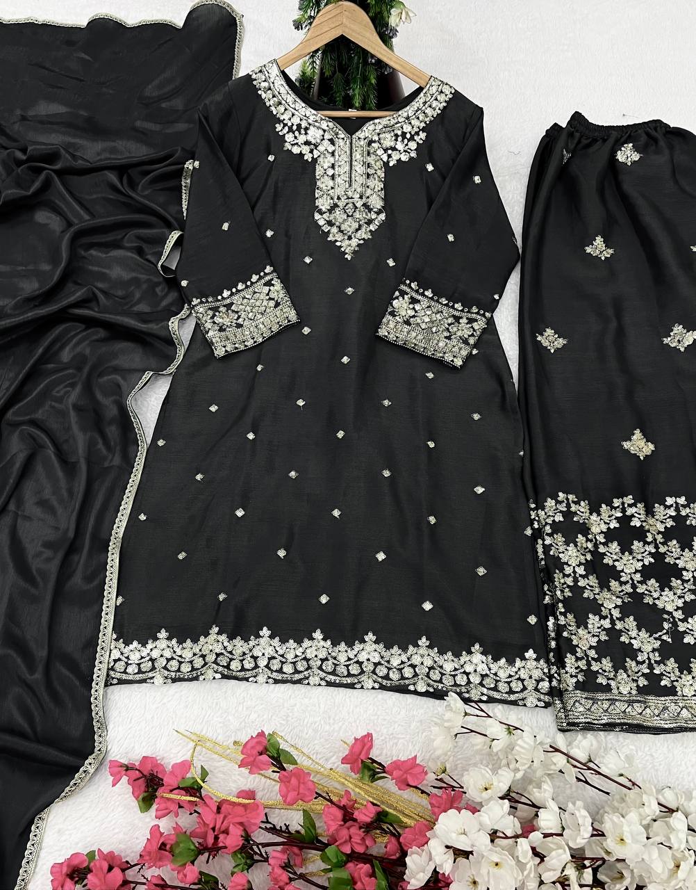 Color_Black