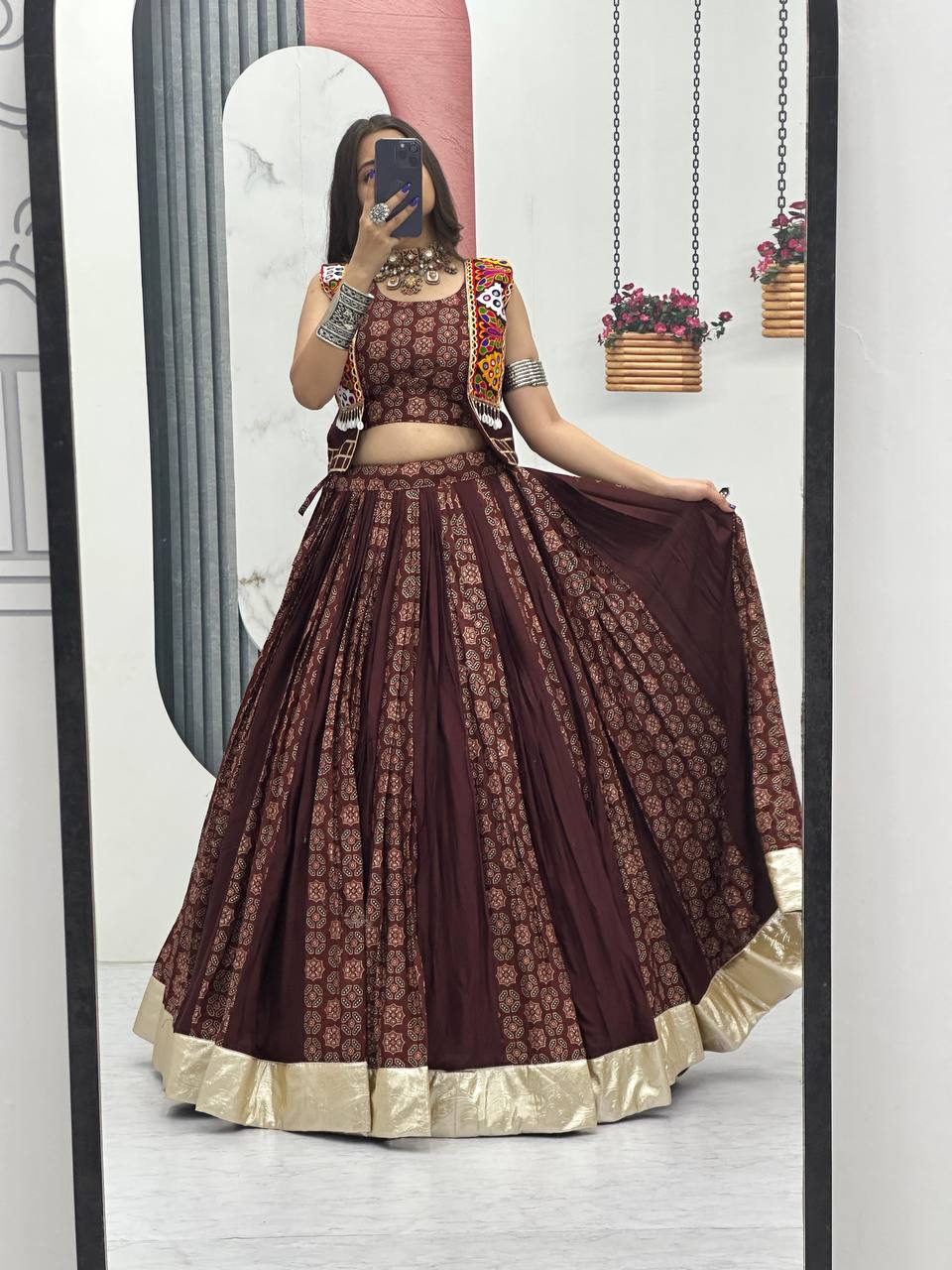 Color_Brown