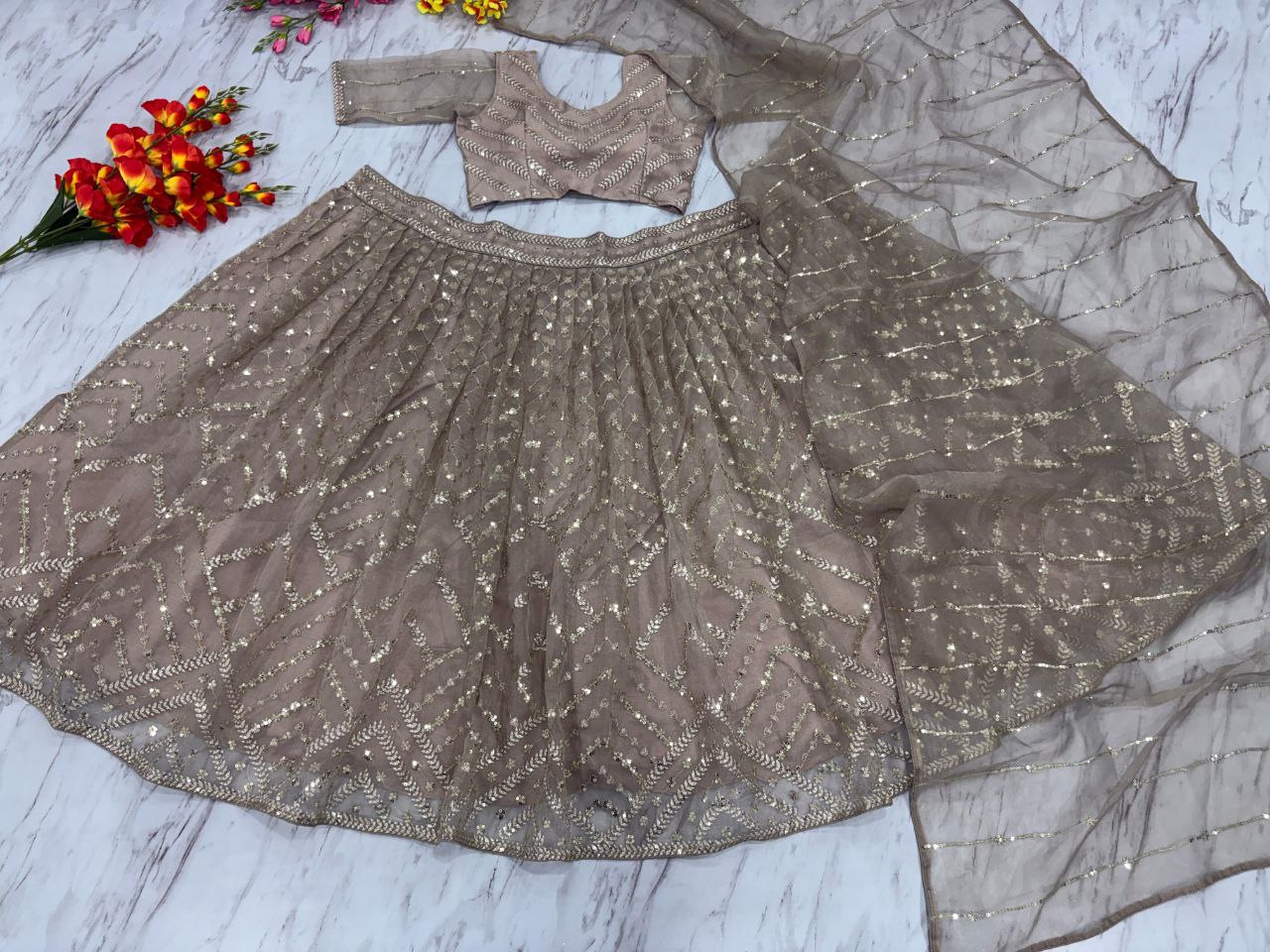 Color_Beige