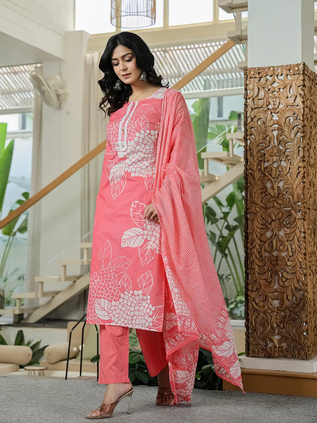 Color_Pink