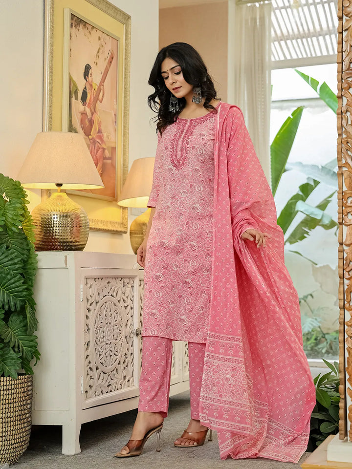 Women's Pink Cotton Thread_Work,Sequins_Work Kurta Dupatta Pant Set