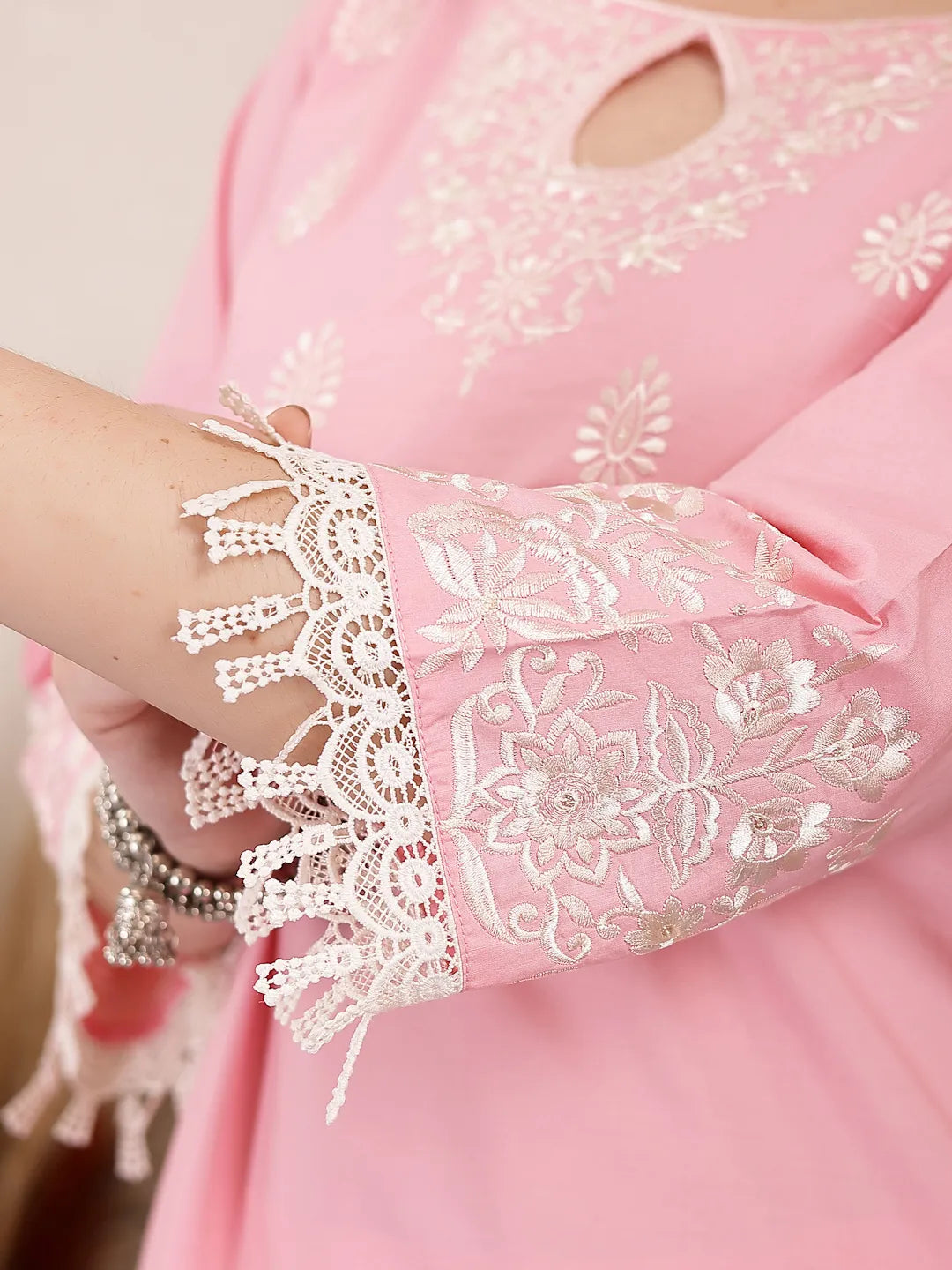 Color_Pink