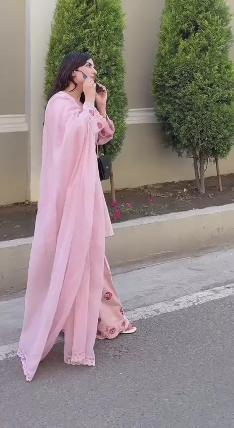 Color_Pink