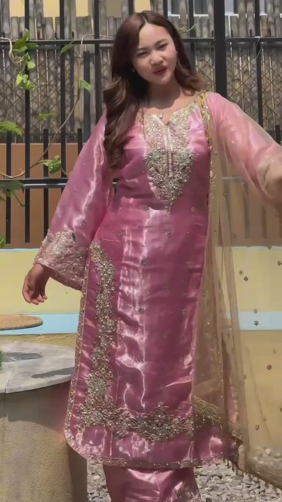 Color_Pink
