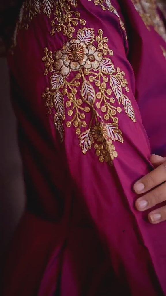 Color_Maroon