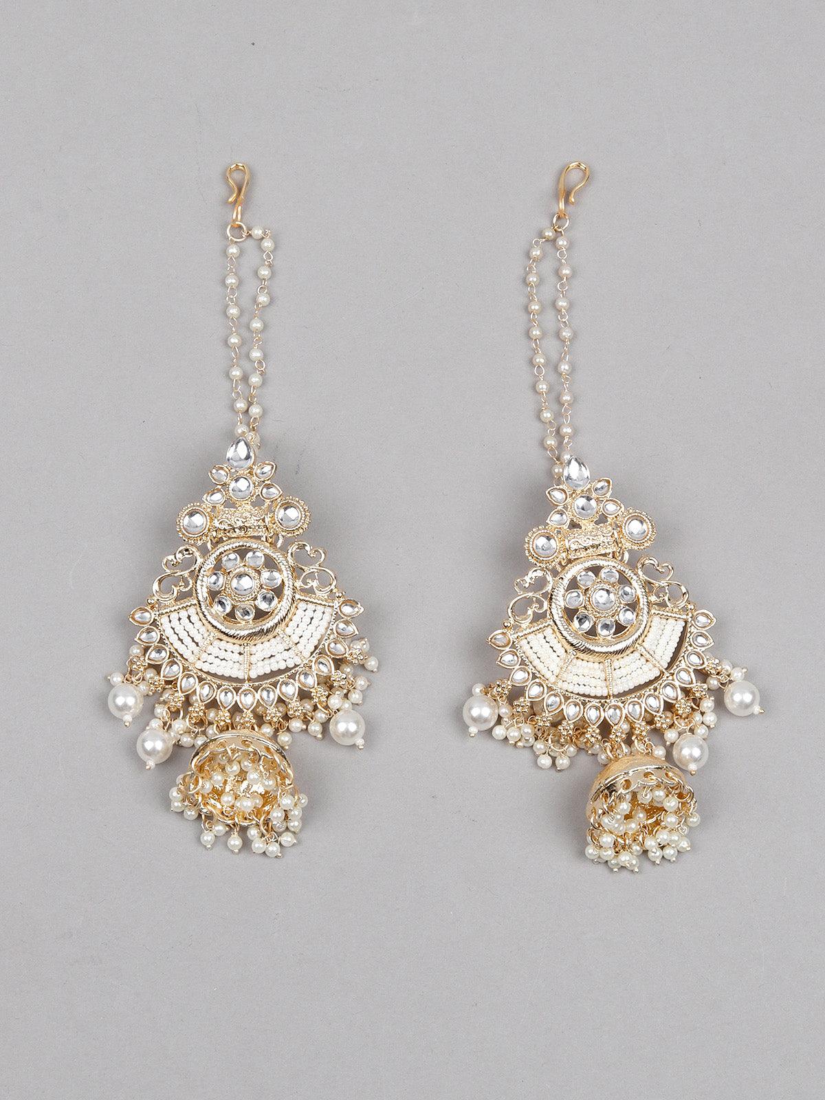 Women's Purity In White Chandbal