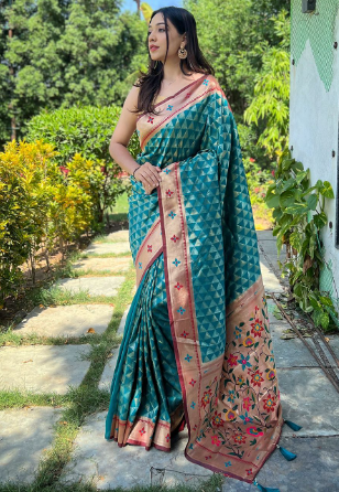 Women's Sea Green Banarasi Paithani Silk Woven Saree - TASARIKA