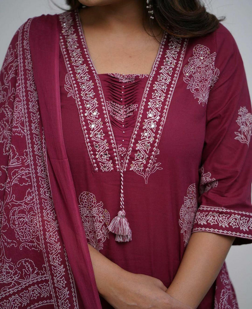 Maroon Hand Work Kurti Pant with Malmal Dupatta - wear&style