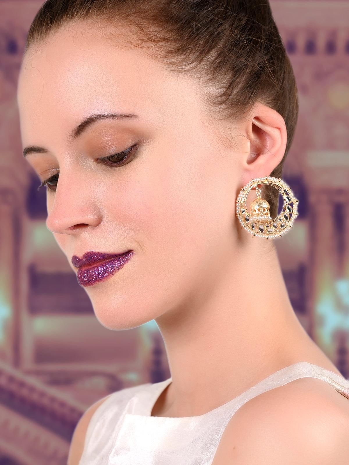 Women's Round Gold Tone Kundan And Pearl Earring