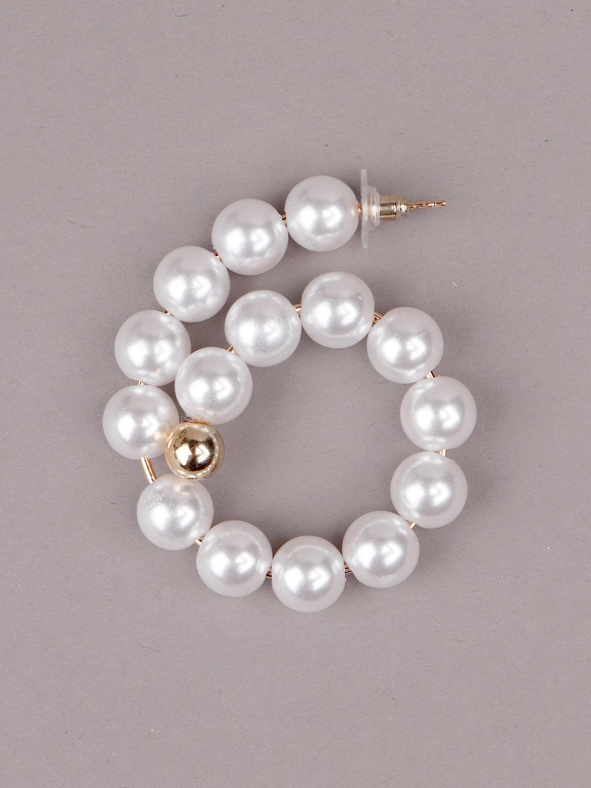 Women's Rounded Faux Pearl Statement Earring