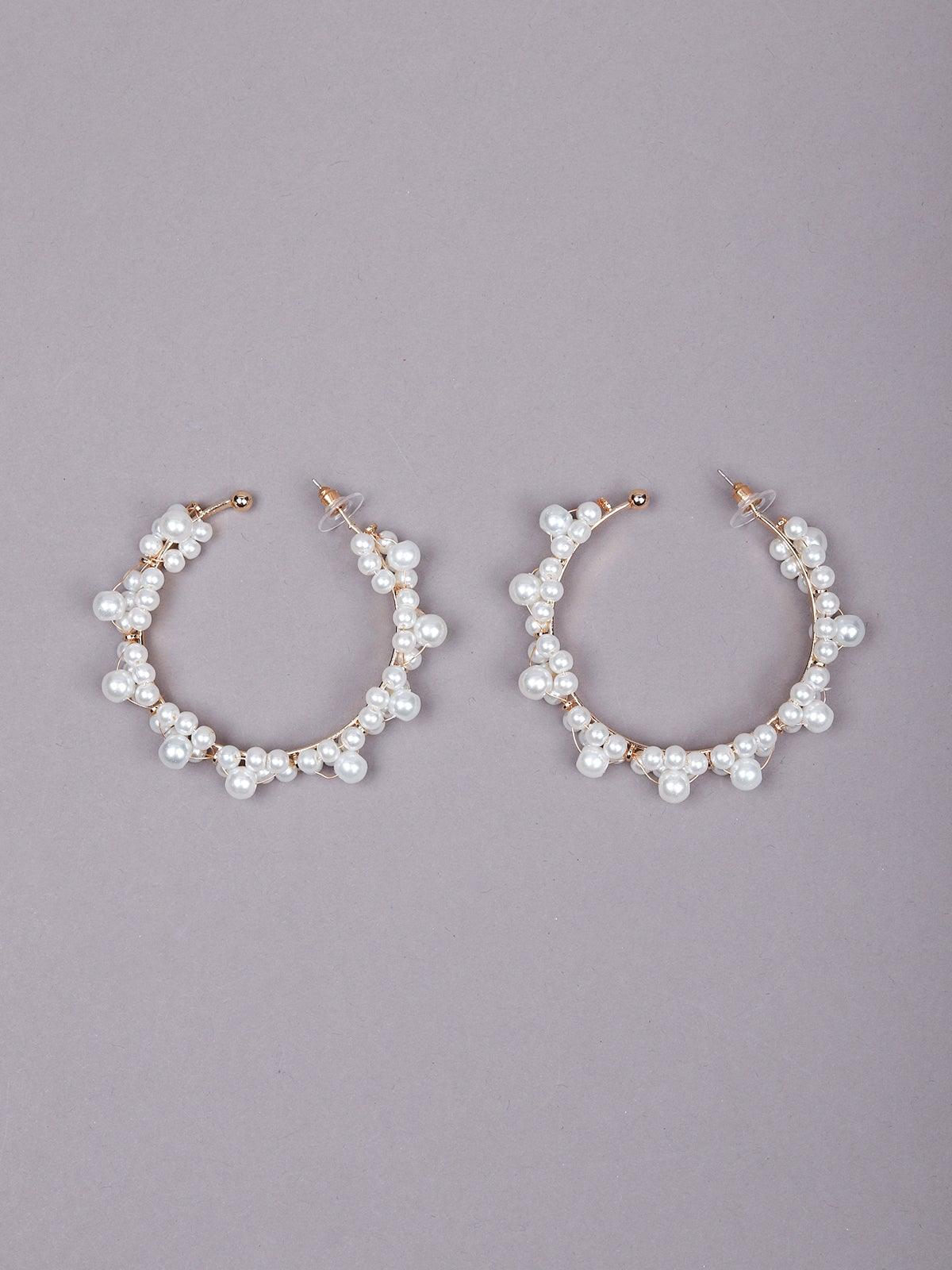 Women's Rounded White Beaded Clustered Earring