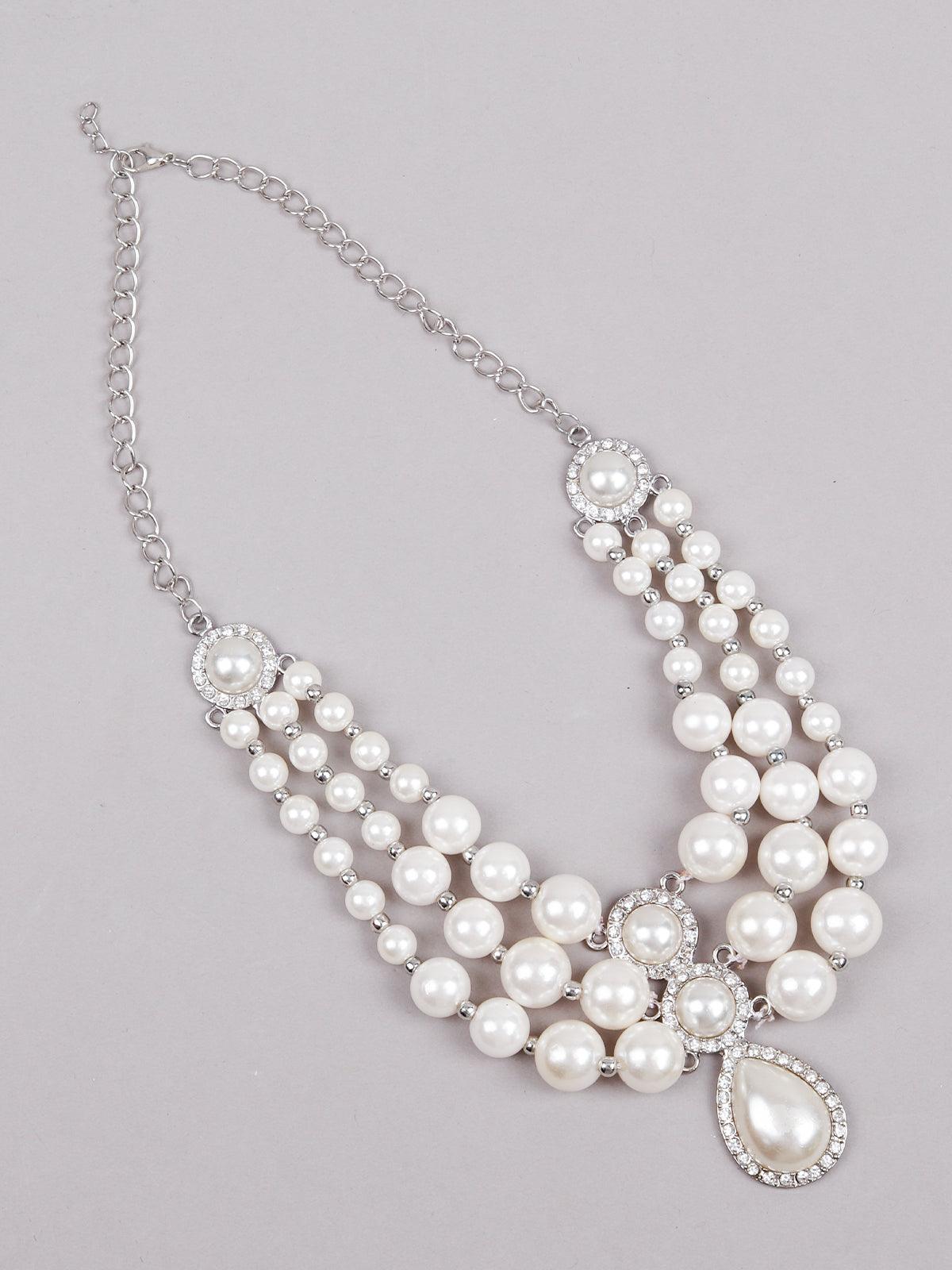 Women's Royal Faux Pearl Choker Neckpiec