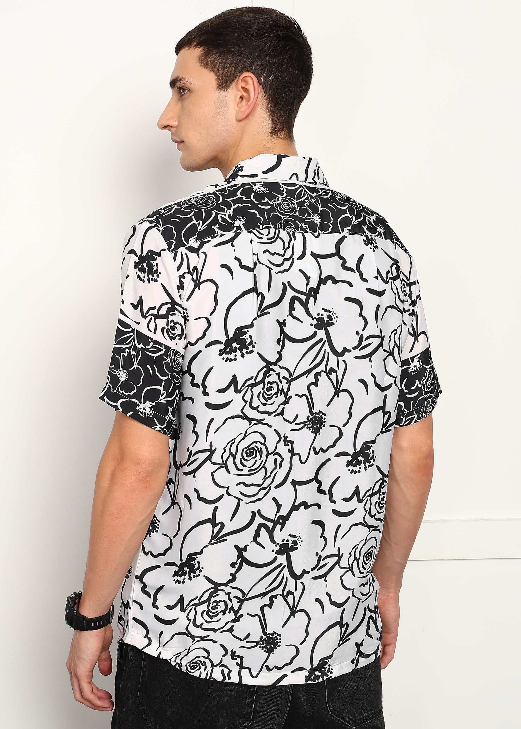 Color_Black