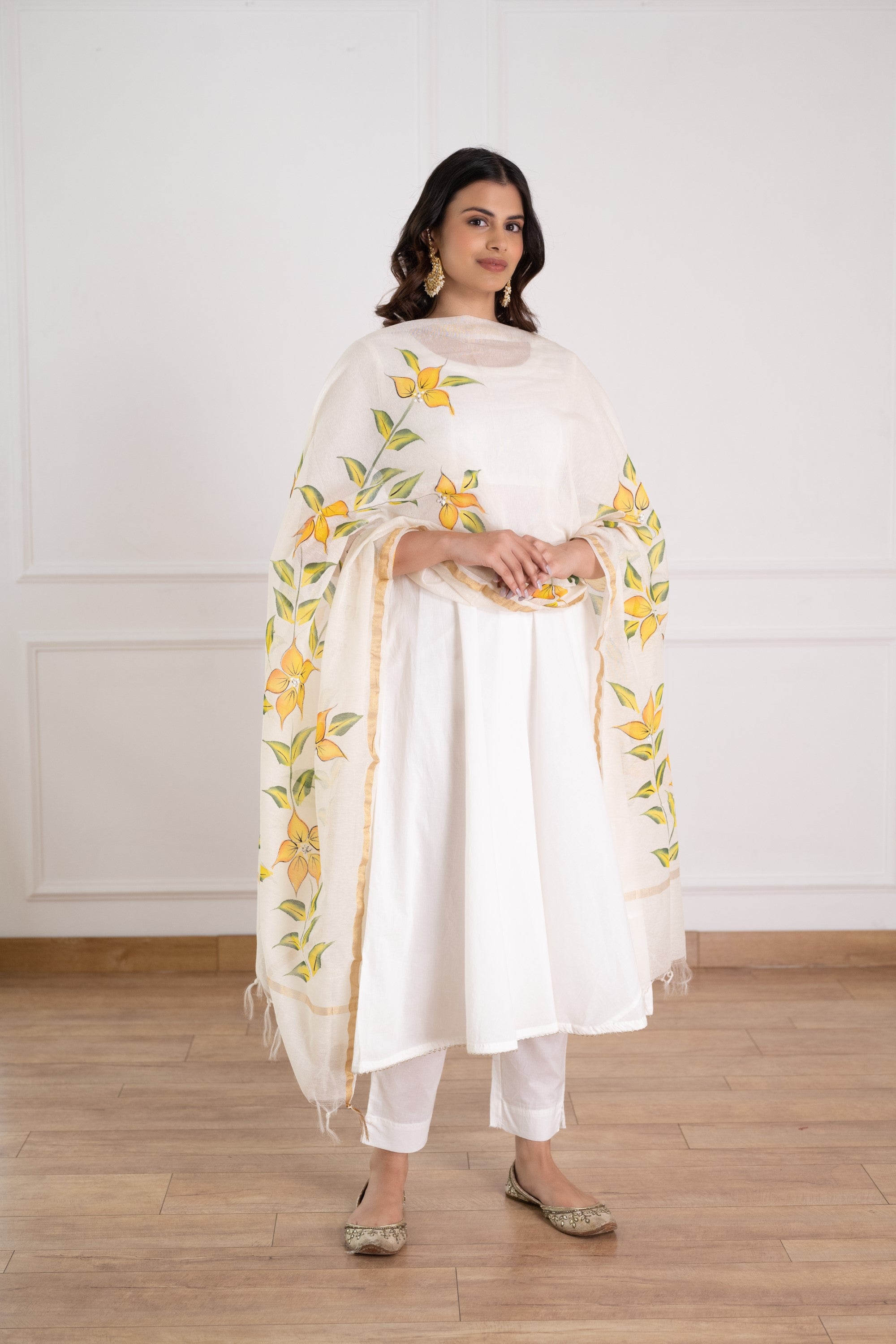 Women's Flared cotton kurta set with hand paint chanderi dupatta - Pheeta