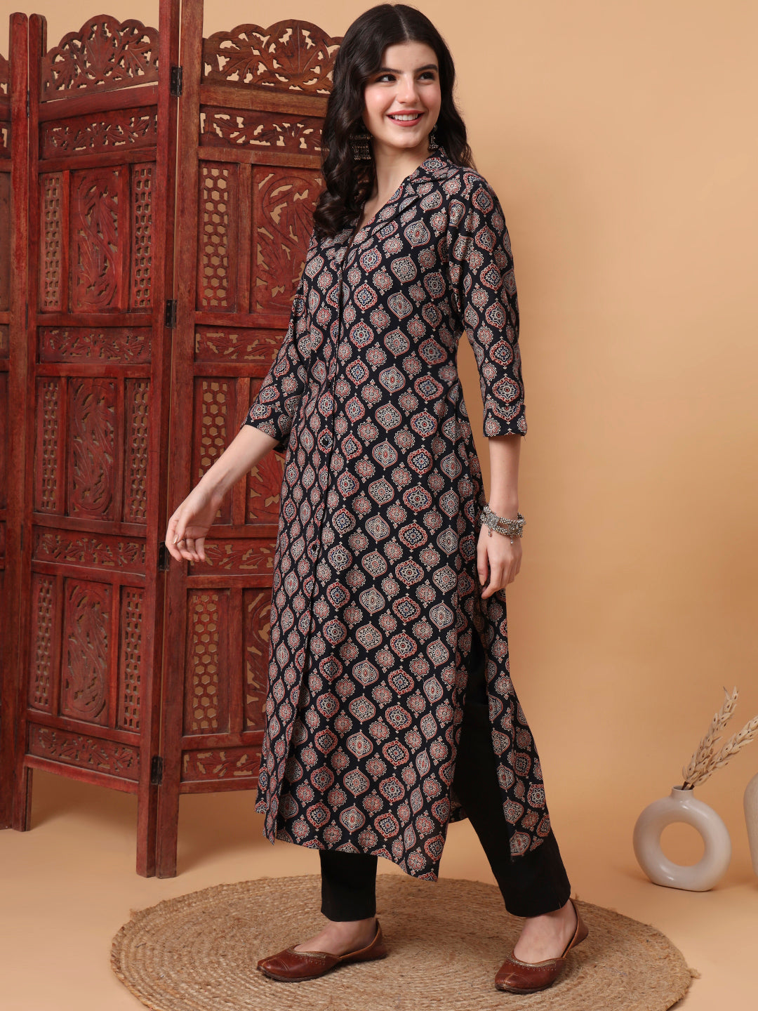 Women's Hand Block Ajrak Print Black Kurta S2000