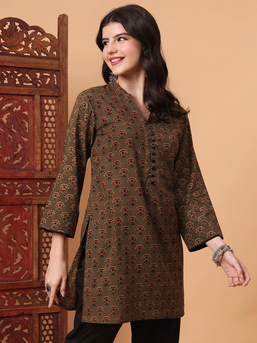 Women's Hand Block Bottle Green Kurti S2003