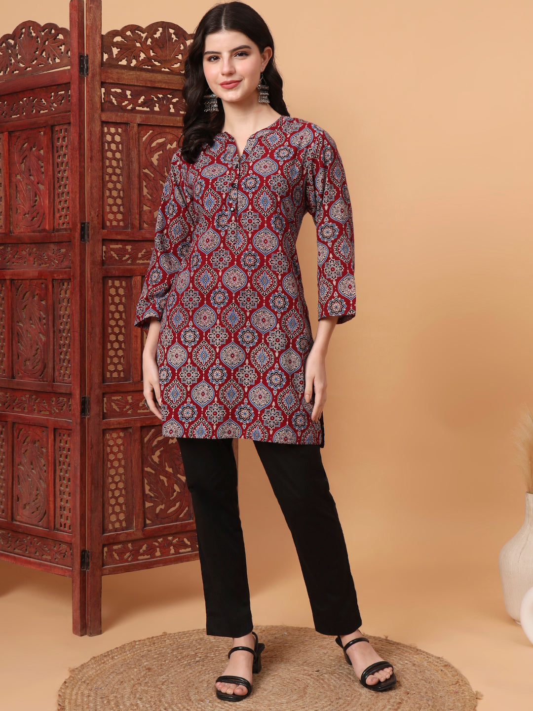 Women's Hand Block Ajrak Printed Kurta S2004