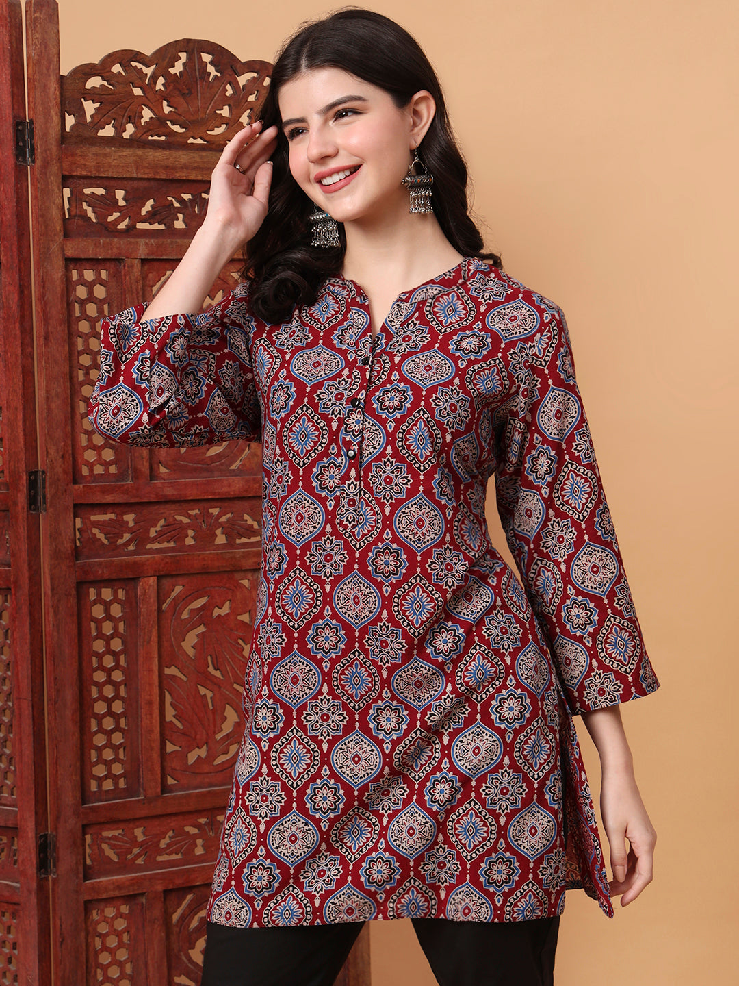 Women's Hand Block Ajrak Printed Kurta S2004