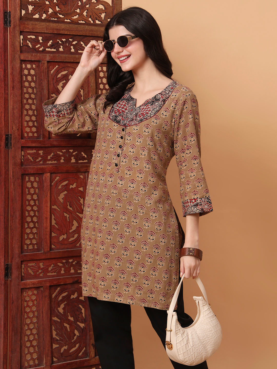 Women's Hand Block Print Beige Color Kurti S2006