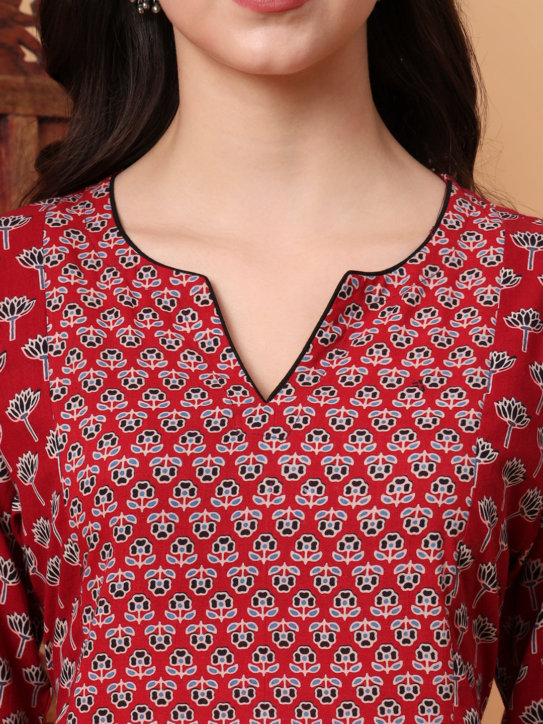 Women's Hand Block Red Color Vegetable Print Kurta S2007