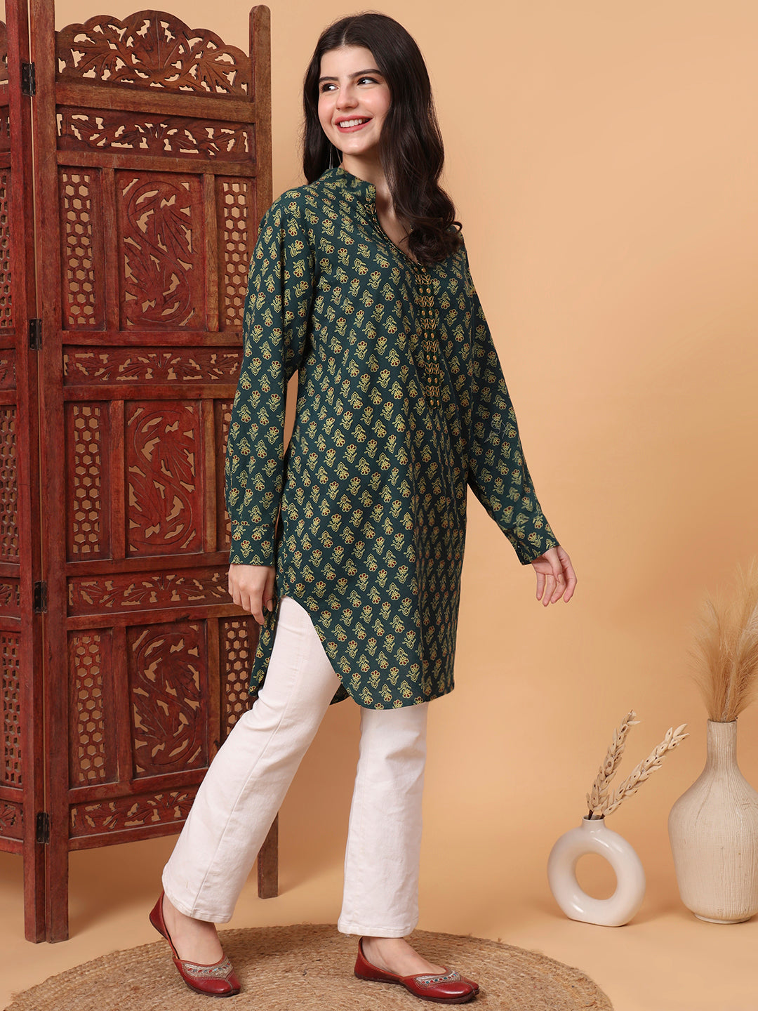 Women's Hand Block Vegetable Print Green Color Kurta S2010