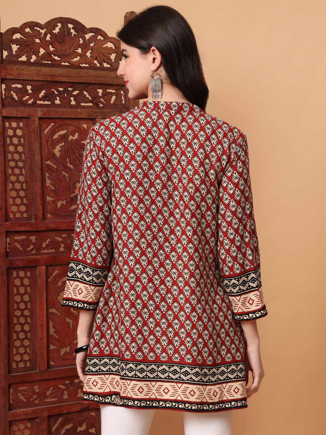 Women's Hand Block Print Beige And Maroon Printed Kurta S2011