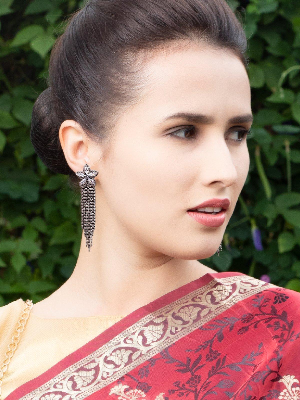 Women's Silver Mesh Floral Beaded Earring