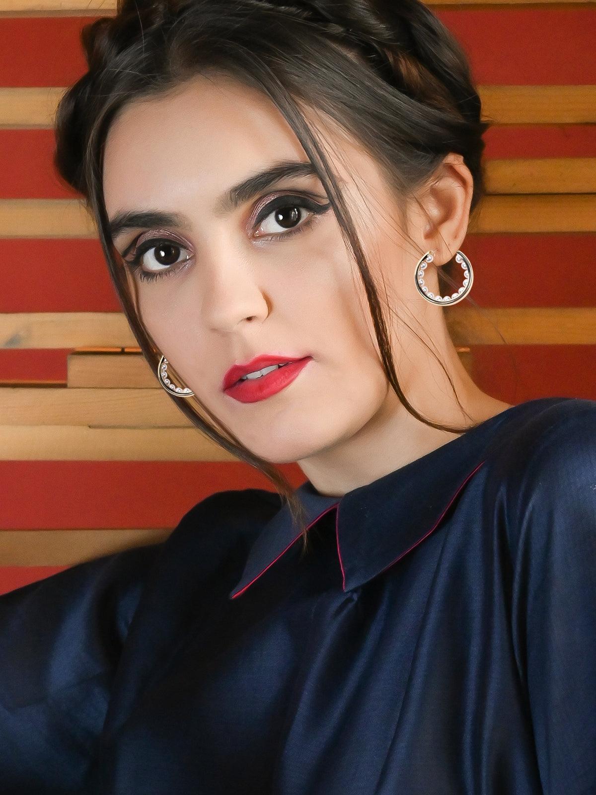 Women's Sleek Gold-Tone Hoop Earrings