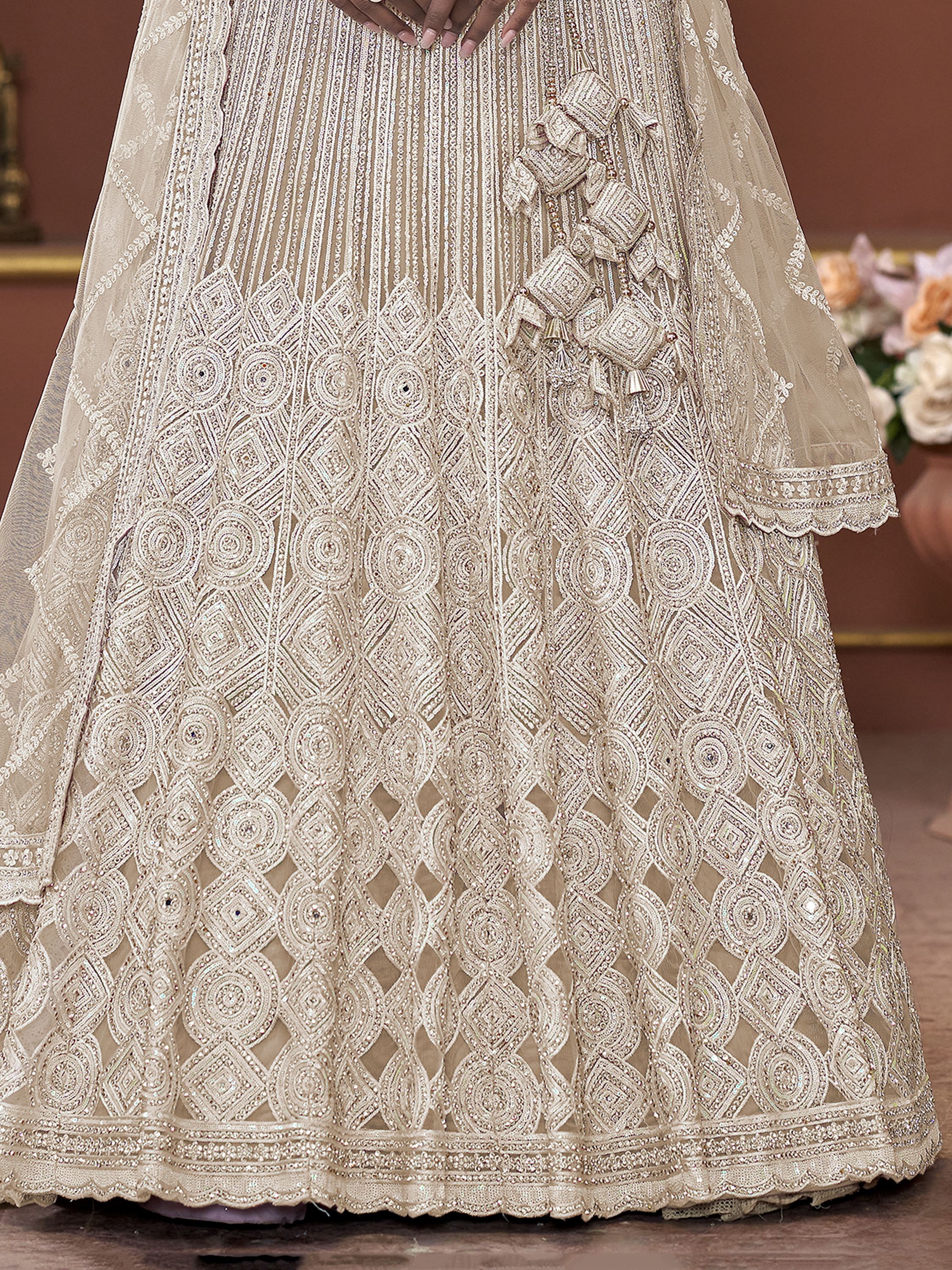 Color_Beige