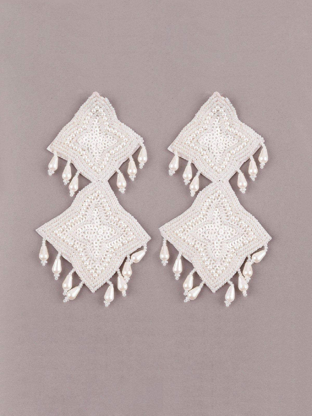 Women's Star Shape With Pearl Earrin