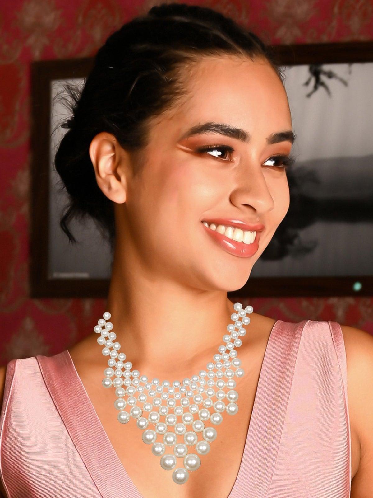 Women's Statement Pearl Necklac