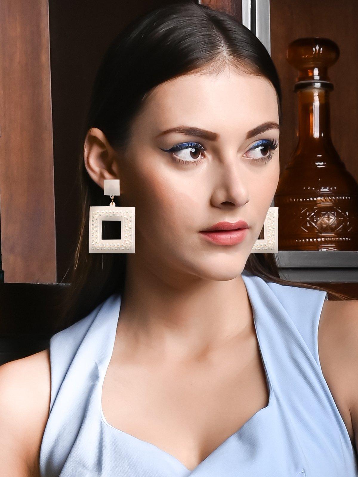 Women's Studded Square Earring