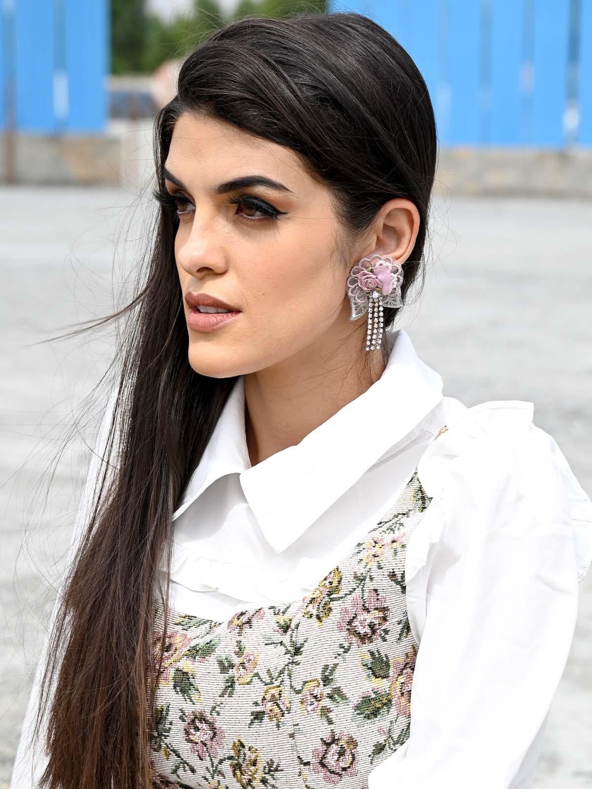 Women's Stunning Floral Lace Earring