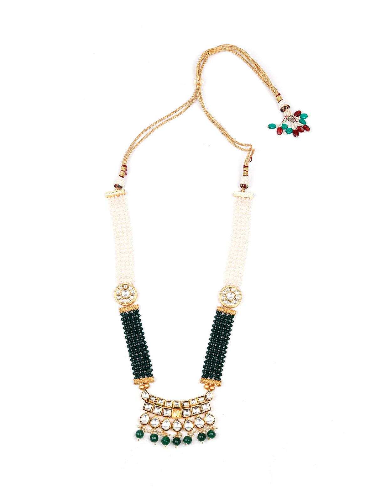 Women's Stunning Green And A White Beaded Statement Necklac