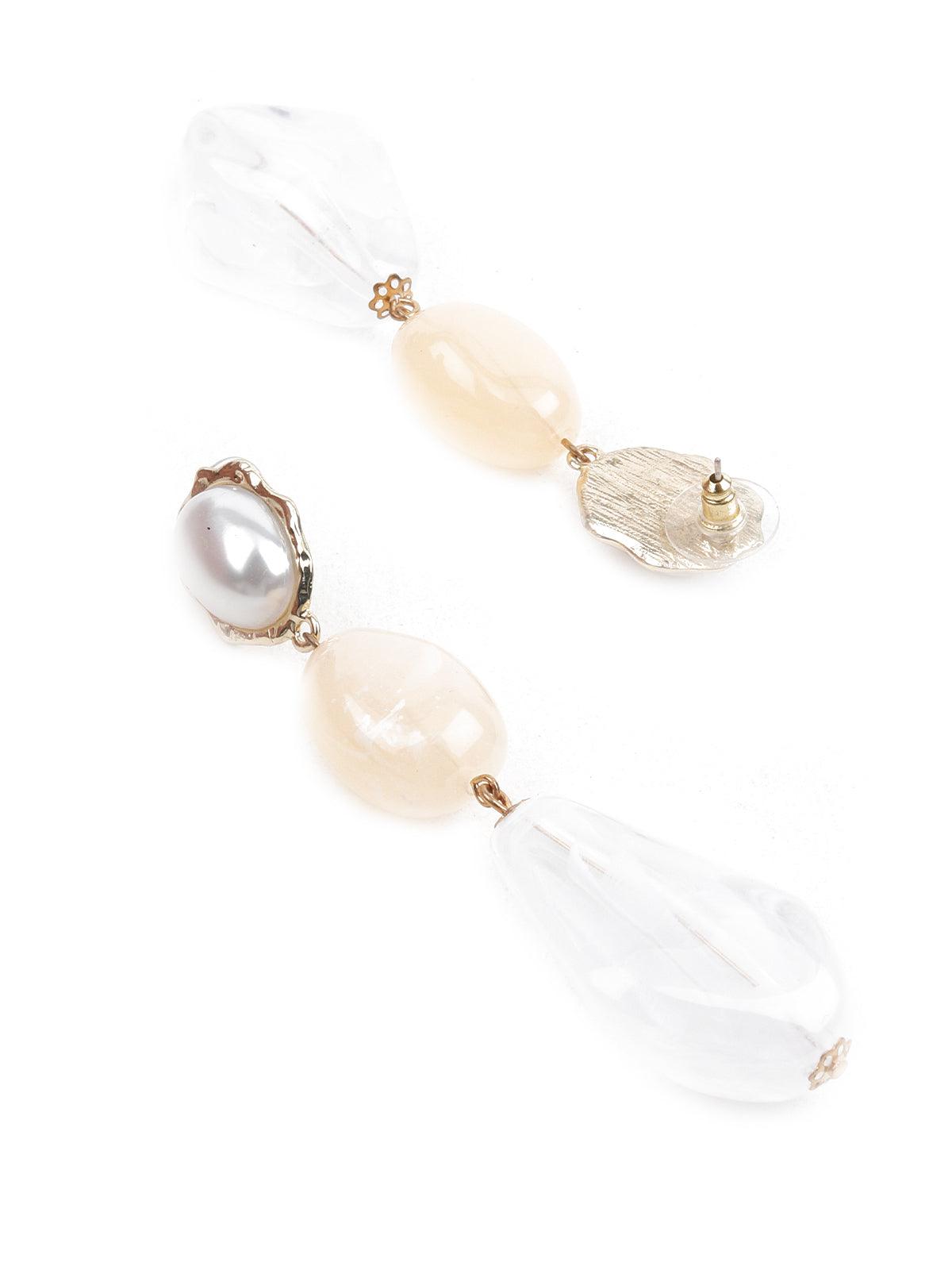 Women's Stylish Gold Dangle Earring