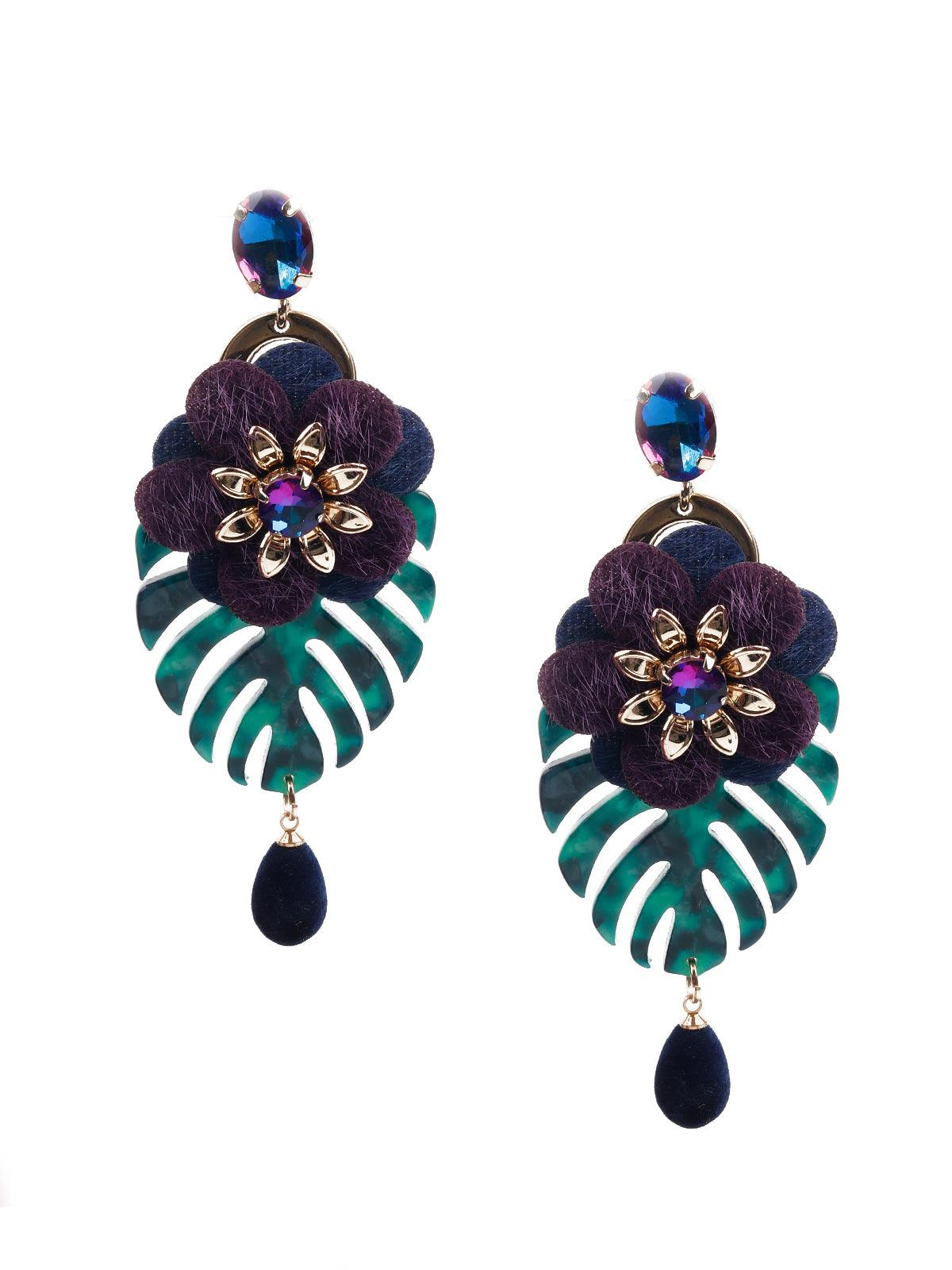 Women's Stylish Green Leaf Dangle Earring