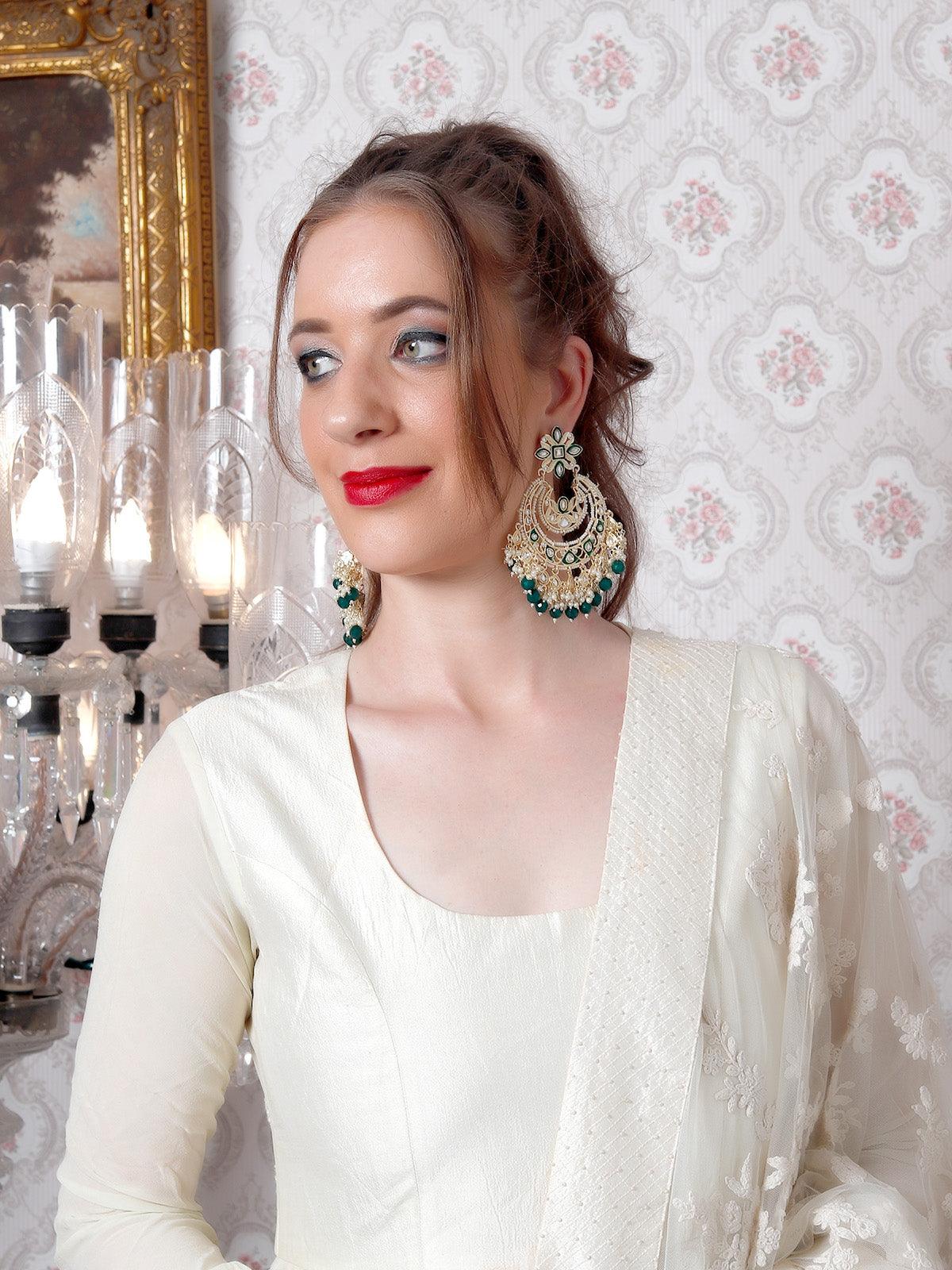 Women's The Gorgeous White And Green Chandbali Earring