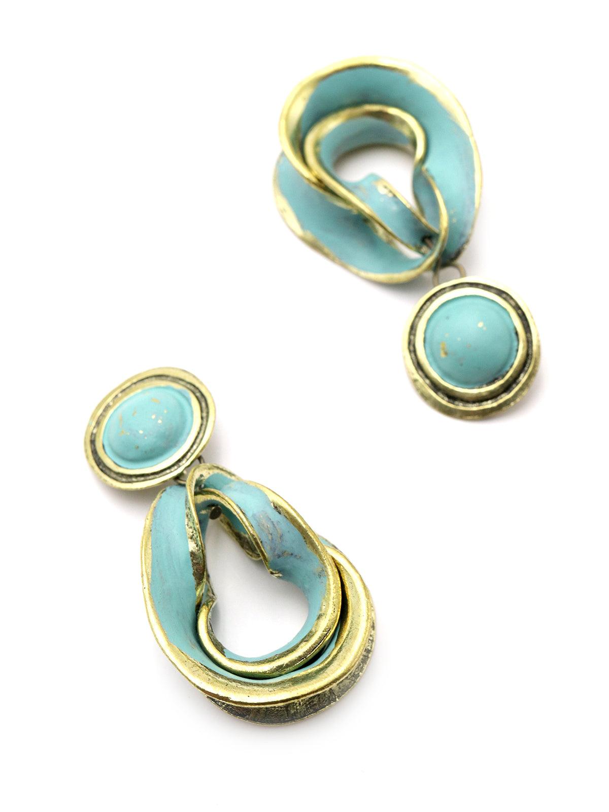 Women's Ultra-Modern Green Tinted Dangle Earring