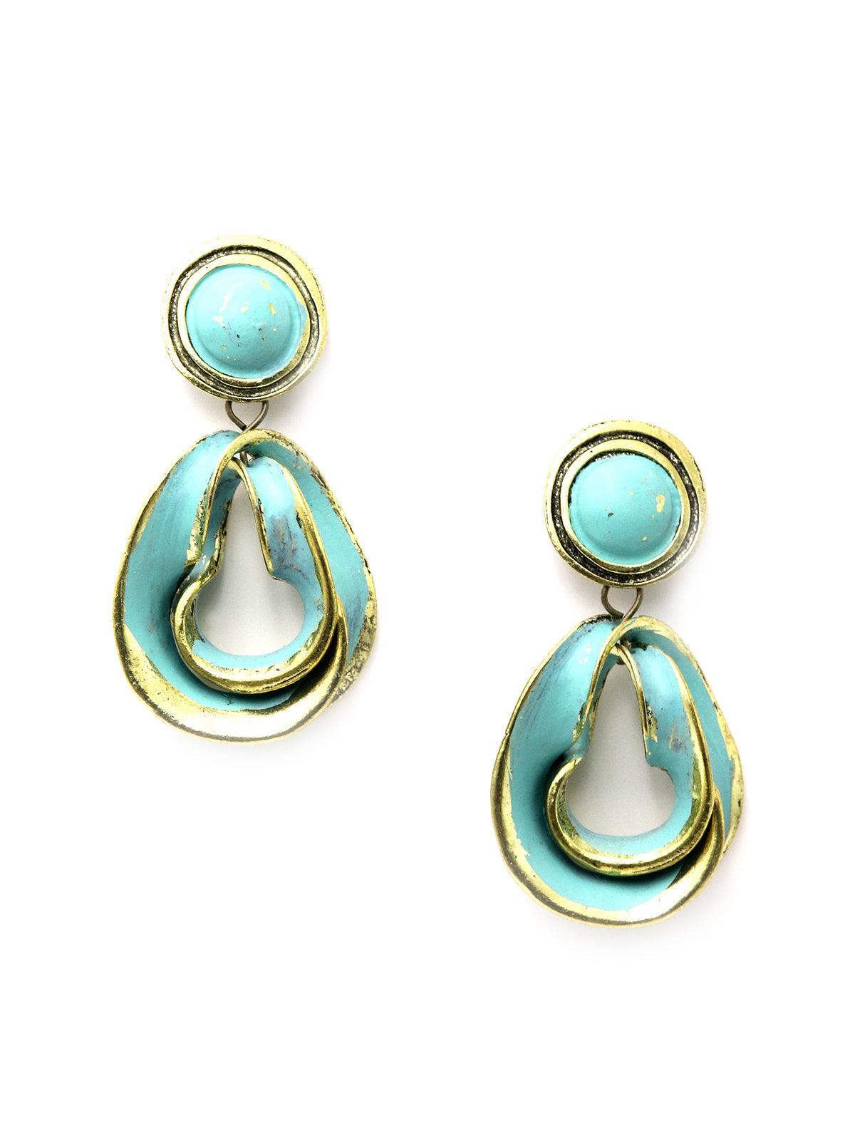 Women's Ultra-Modern Green Tinted Dangle Earring