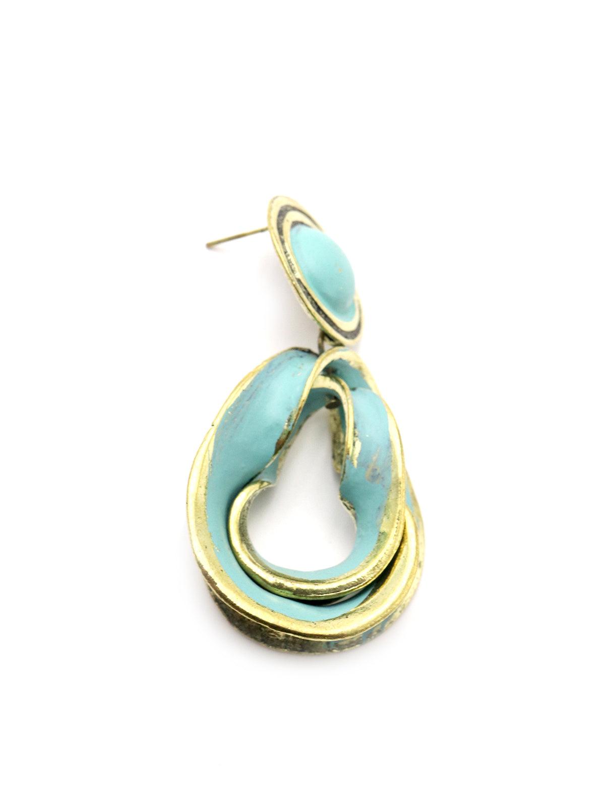 Women's Ultra-Modern Green Tinted Dangle Earring