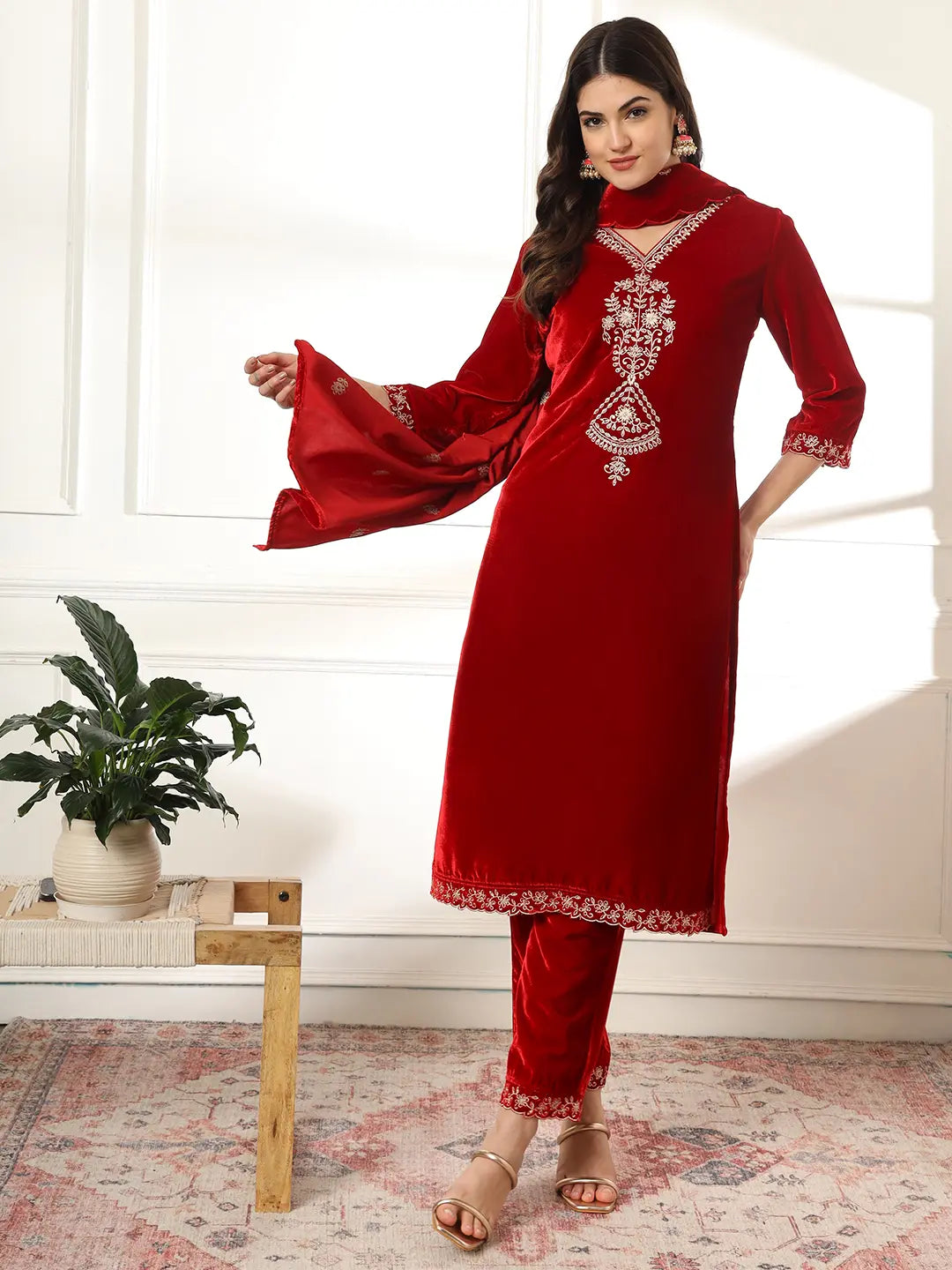 Color_Maroon