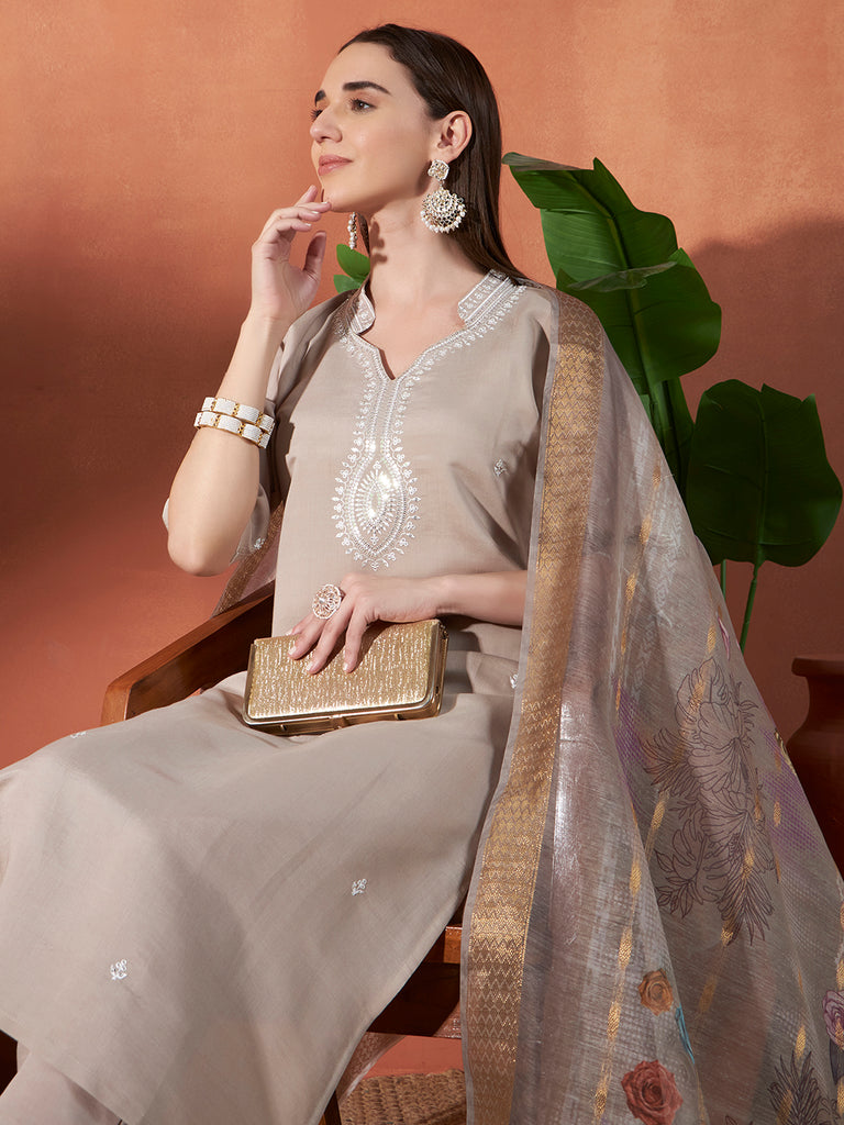 Women's Grey Roman Viscose Embroidery Work Kurta Set
