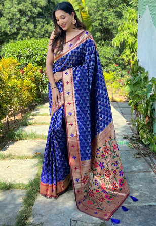 Women's Violet Blue Banarasi Paithani Silk Woven Saree - TASARIKA