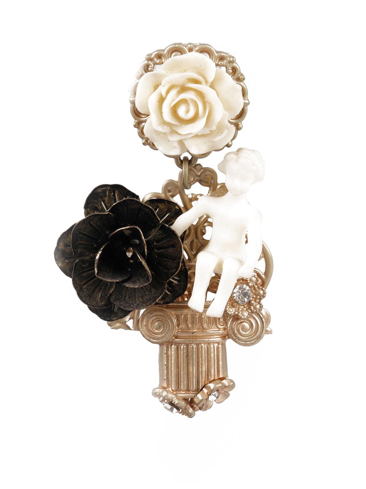 Women's White And Gold Dangle Earring