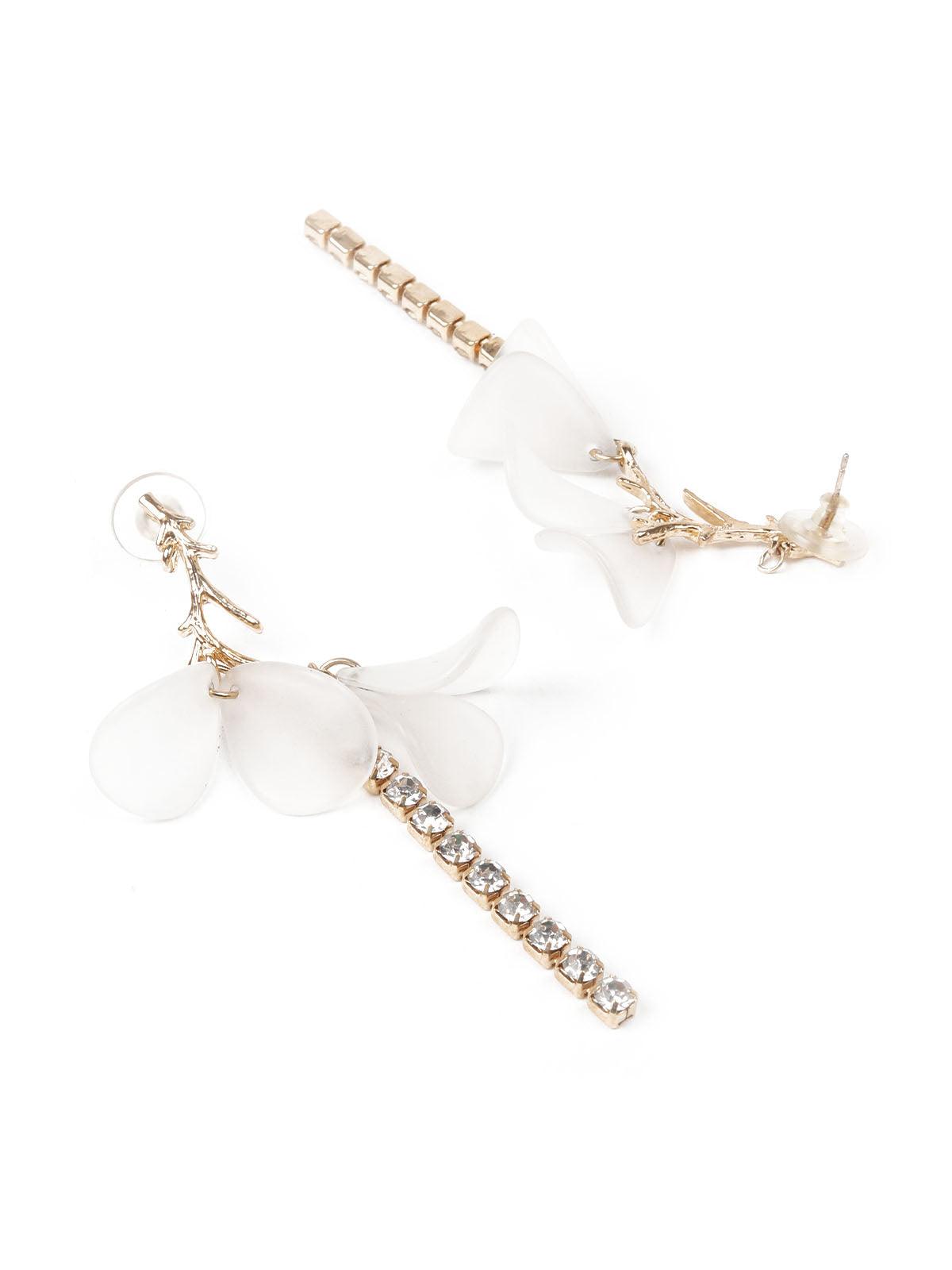 Women's White And Gold Dangle Earring