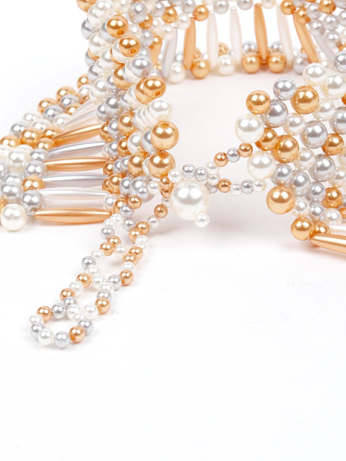 Women's White And Gold Queen'S Necklac