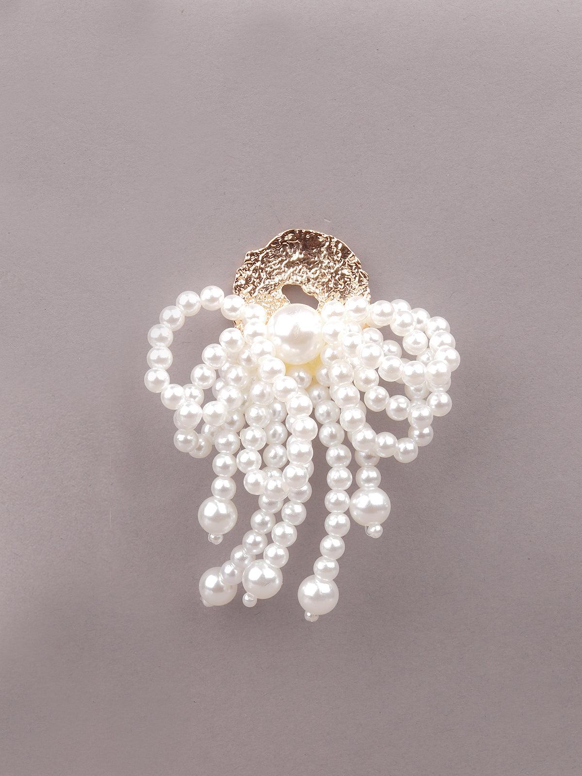 Women's White Artifical Beads Ow Shaped Drop Statement Earrings