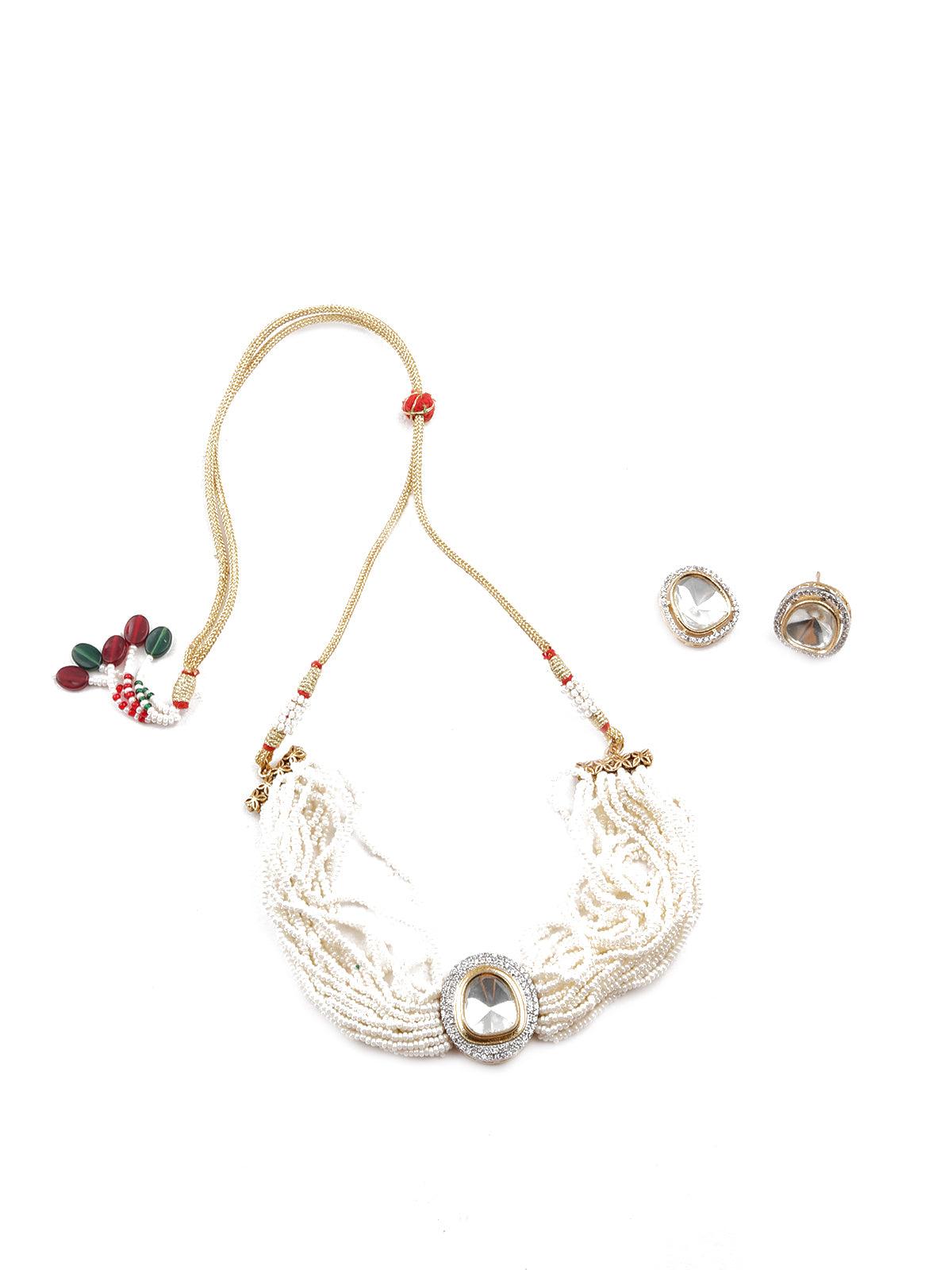 Women's White Beaded Studd Necklace Se