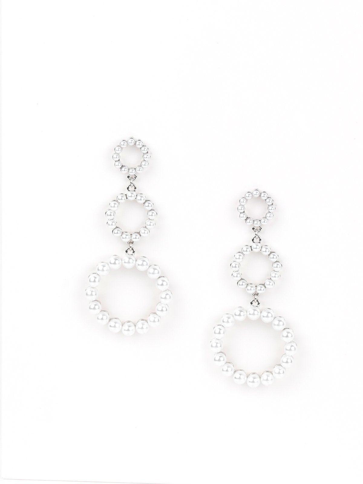 Women's White Edgy Pearl Loop
