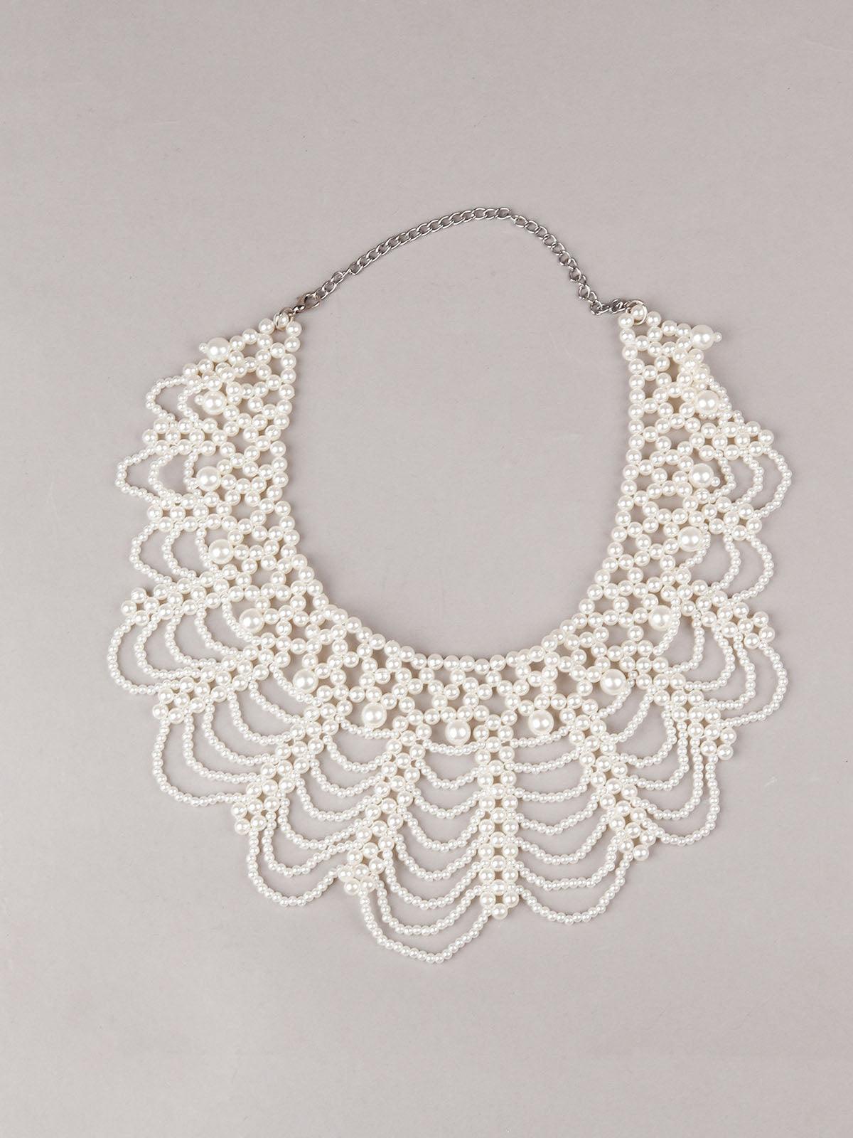 Women's White Faux Pearl Choker Neckpiec